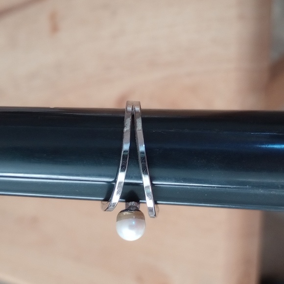 Pearl sterling silver adjustable ring - Picture 2 of 4